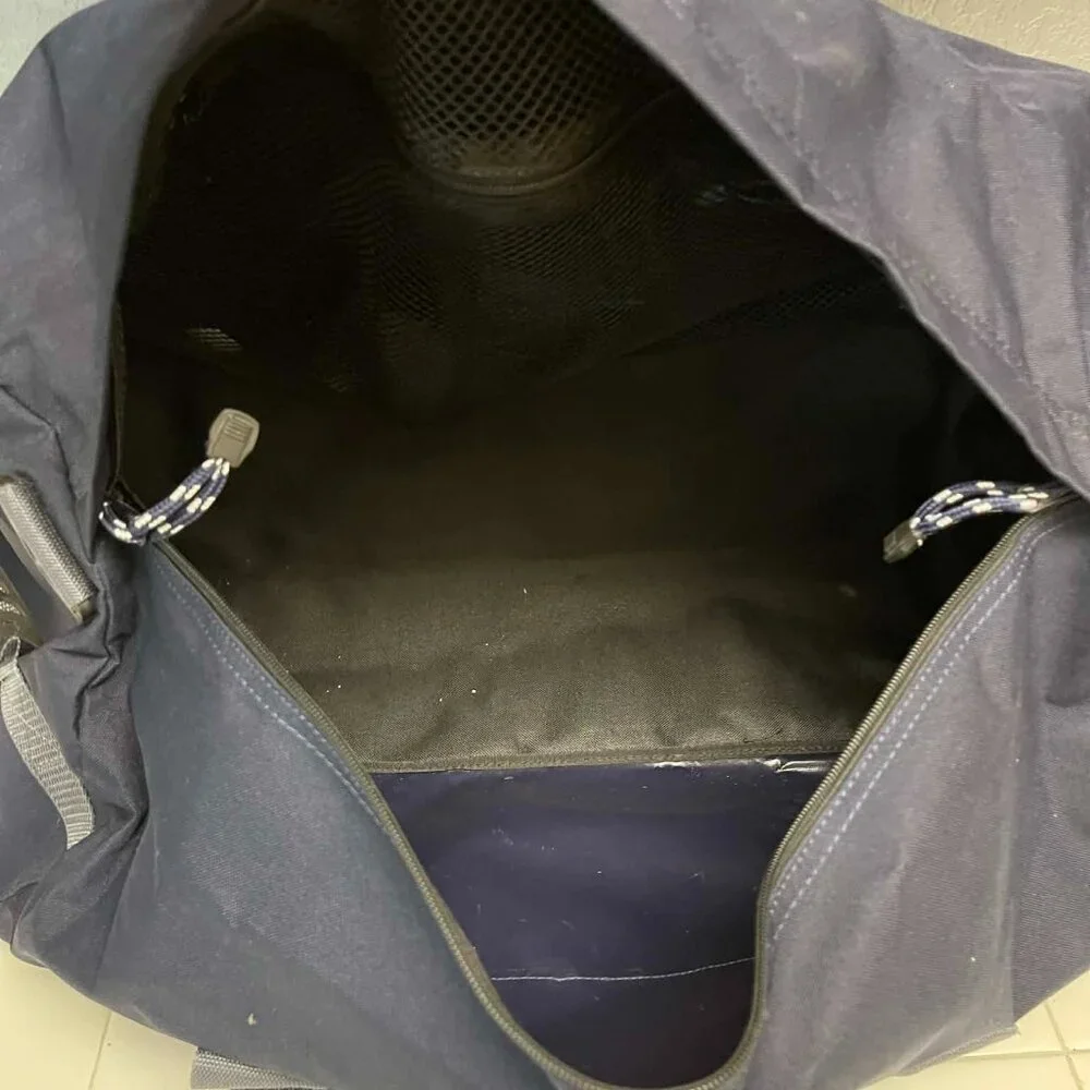 Lufthansa group duffle bag